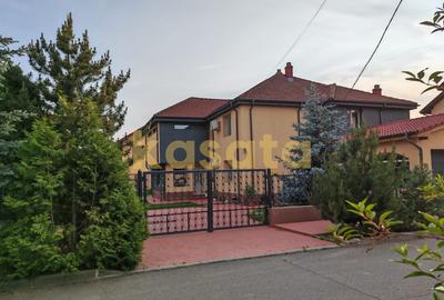 Casă individuală cu 7 camere cu Canalizare în Central - 6