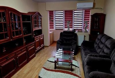 Apartament cu 3 camere decomandat în Central - 3