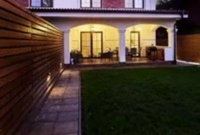 Duplex cu 5 camere în Ultracentral