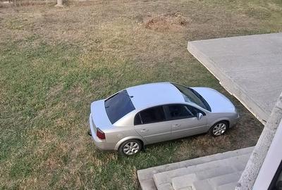 Casă cu 6 camere cu Teren 3000 Mp în Trivale - 3