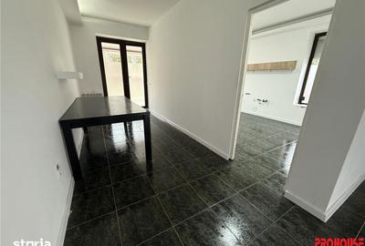 Casă cu 5 camere cu Canalizare în Ultracentral - 11