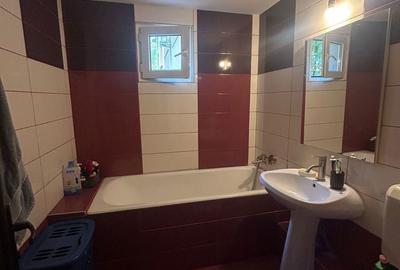 Apartament cu 3 camere decomandat în Central - 4