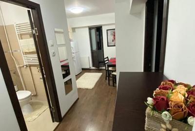 Garsonieră decomandată în Mihai Bravu