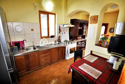 Casă individuală cu 3 camere cu Canalizare în Central - 5