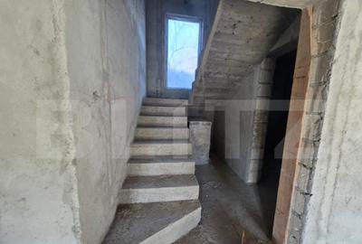 Casa de vanzare - 270 mp Viforata, 3 km de Targoviste - 34