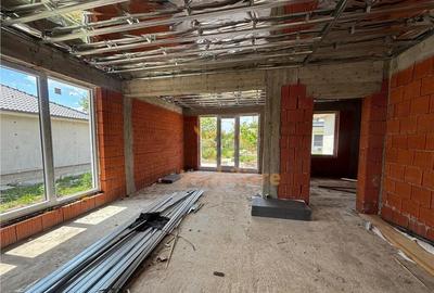 Casă cu 4 camere cu Teren 418 Mp în Oncea - 7