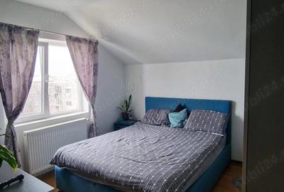 Apartament cu 3 camere decomandat în Plăvăț II - 5