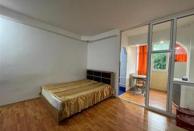 Garsonieră decomandată, mobilată în Piața Nouă - 9