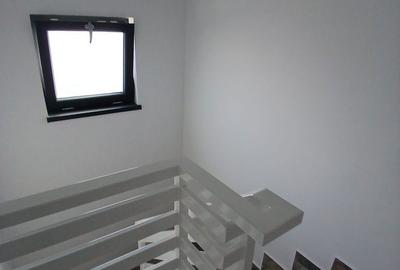 Casă cu 4 camere în Central - 5