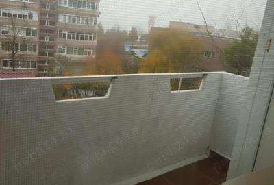 Apartament cu 3 camere decomandat în Central - 13