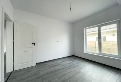 Duplex cu 4 camere cu Teren 380 Mp în Urseni - 6