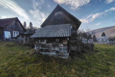 Casă cu Teren 1400 Mp în Moisei - 10