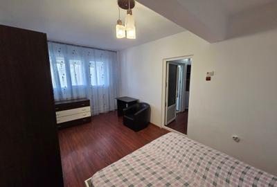 Garsonieră decomandată în Micro 14 - 6