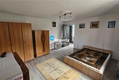 Duplex cu 2 camere cu Canalizare în Bucium - 3