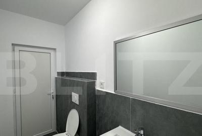 Spațiu comercial, de 75 mp, în Central - 9