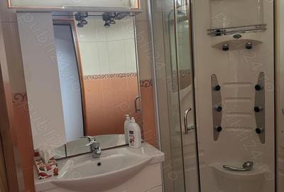 Casă cu 6 camere cu Teren 365 Mp în Tineretului - 7