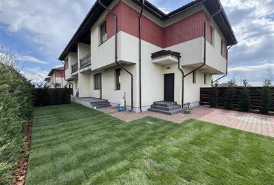 Casă cu 4 camere cu Teren 104 Mp în Central