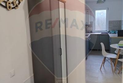 Apartament cu 2 camere decomandat, mobilat în Republicii - 20