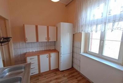 Garsonieră decomandată în Complex Studențesc - 2