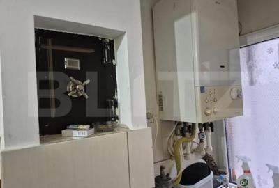 Apartament cu 3 camere decomandat în George Enescu - 11