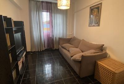 Apartament cu 3 camere decomandat, mobilat în Tei - 34