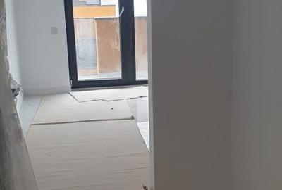 Garsonieră semidecomandată în Între Lacuri - 4