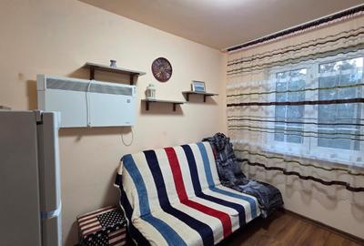 Vanzare garsoniera de  12 mp suprafata utila, etaj 3/4 zona Inel II - 1