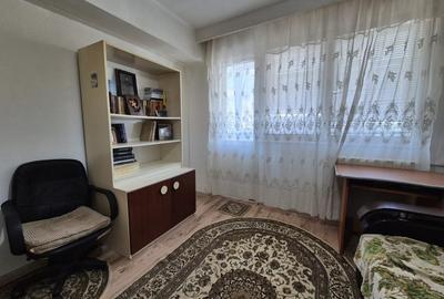 Apartament cu 3 camere decomandat, mobilat în Central - 3