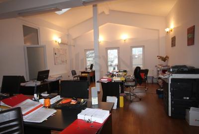 Casă individuală cu 12 camere cu Canalizare în 1 Mai - 8