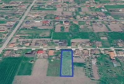Teren de 1930 mp, în Central