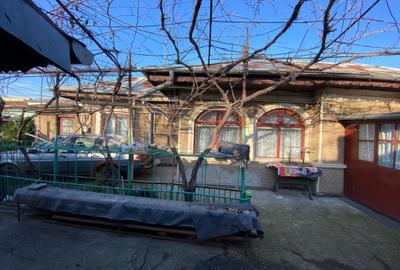 Casă individuală cu 5 camere cu Canalizare în Industriilor - 11