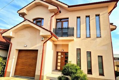 Casa moderna la intrare in Santandrei - 256 mp, teren 666 mp