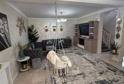 Duplex cu 10 camere cu Teren 500 Mp în Central - 2