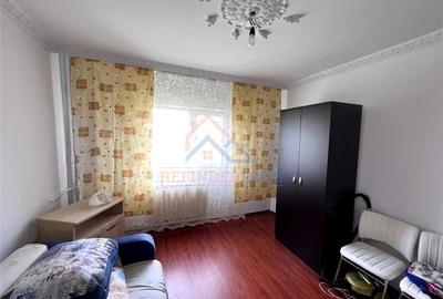 Inchiriere apartament 3 camere etaj 4 zona 13 Septembrie - Novaci Inchiriere apartament 3 camere etaj 4 zona 13 Septembrie - Novaci - 11