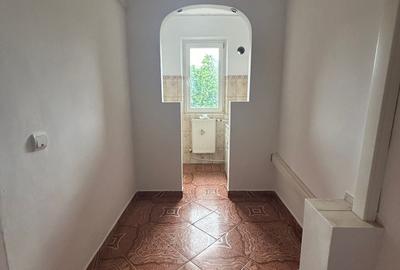 Apartament 2 camere- Zona Sud - 37,5 mp - 37000 euro - 6