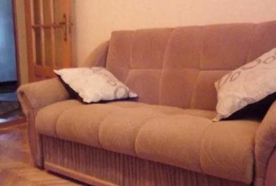 Apartament cu 3 camere decomandat în Călărași - 2