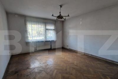 Casă cu 6 camere cu Canalizare în Aurel Vlaicu - 2