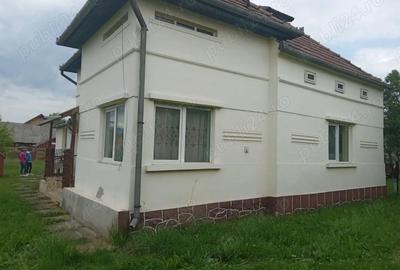 Casă cu 5 camere cu Teren 1100 Mp în Subcetate - 9