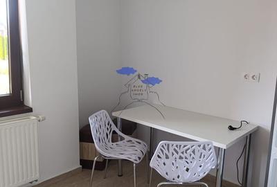 Apartament cu 2 camere decomandat în Tractorul - 5