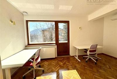 Spațiu comercial, de 10 mp, în Central - 11