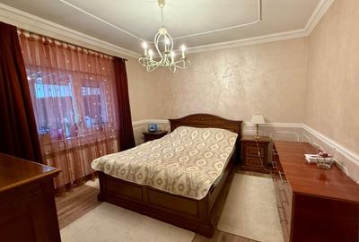 Casă individuală cu 4 camere cu Canalizare în Central - 6