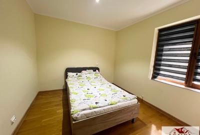 Duplex cu 4 camere cu Canalizare în Est - 6