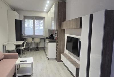 Apartament cu 3 camere semidecomandat în Theodor Pallady - 1