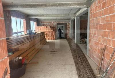 Casă cu 3 camere cu Teren 1643 Mp în Central - 6