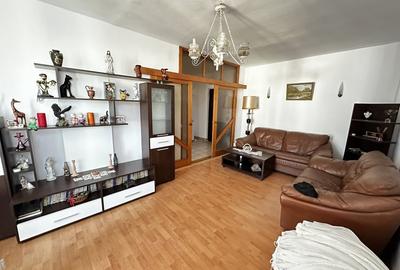 Apartament cu 3 camere decomandat în Ampoi 3 - 6