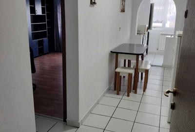 Garsonieră decomandată în Nufărul - 7