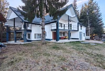 Casă cu 7 camere cu Garaj în Mărișel - 10