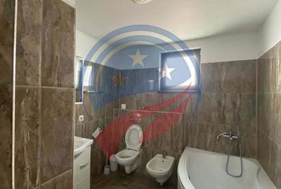 Casă cu Canalizare în Ghercești - 2