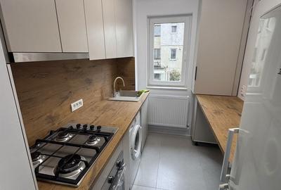 Apartament cu 2 camere decomandat în Central - 3