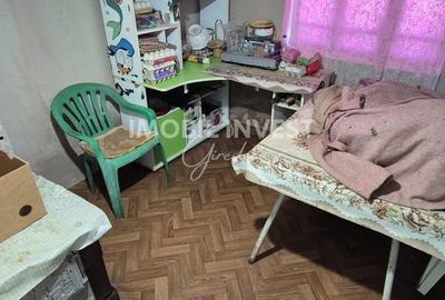 Casă cu 4 camere cu Teren 1244 Mp în Săliștea - 1